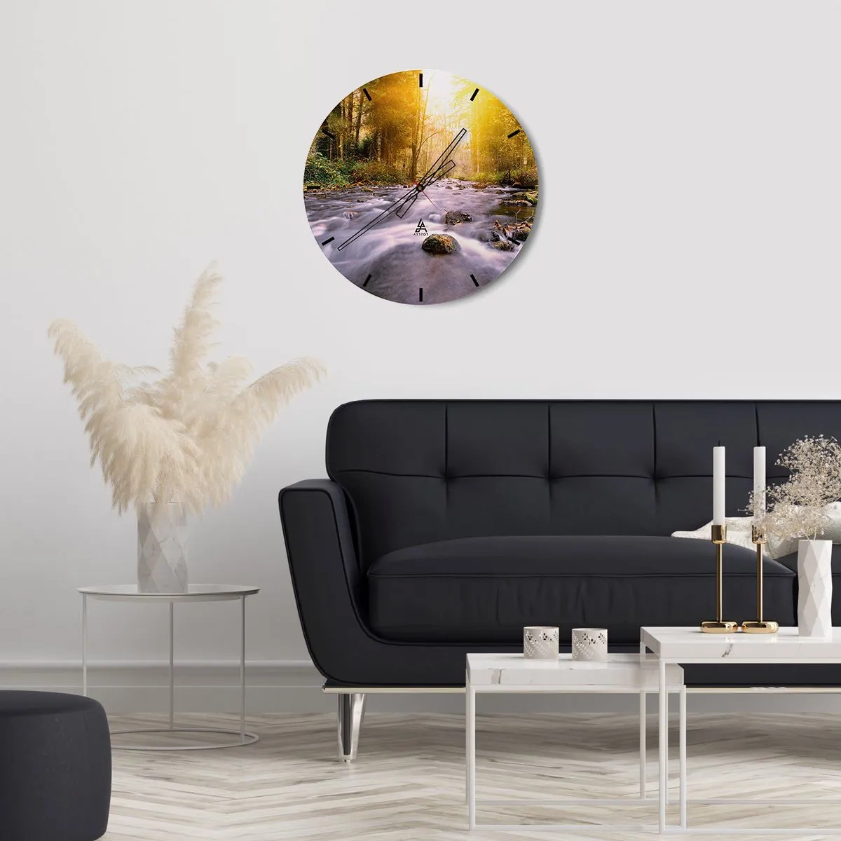 Nástěnné hodiny - Potok v lese osvětlený zlatým ranním světlem - 30x30cm - Malachit ve stříbrně-zlaté podobě - Moderní nástěnná dekorace do obývacího pokoje, kuchyně a ložnice ARTTOR