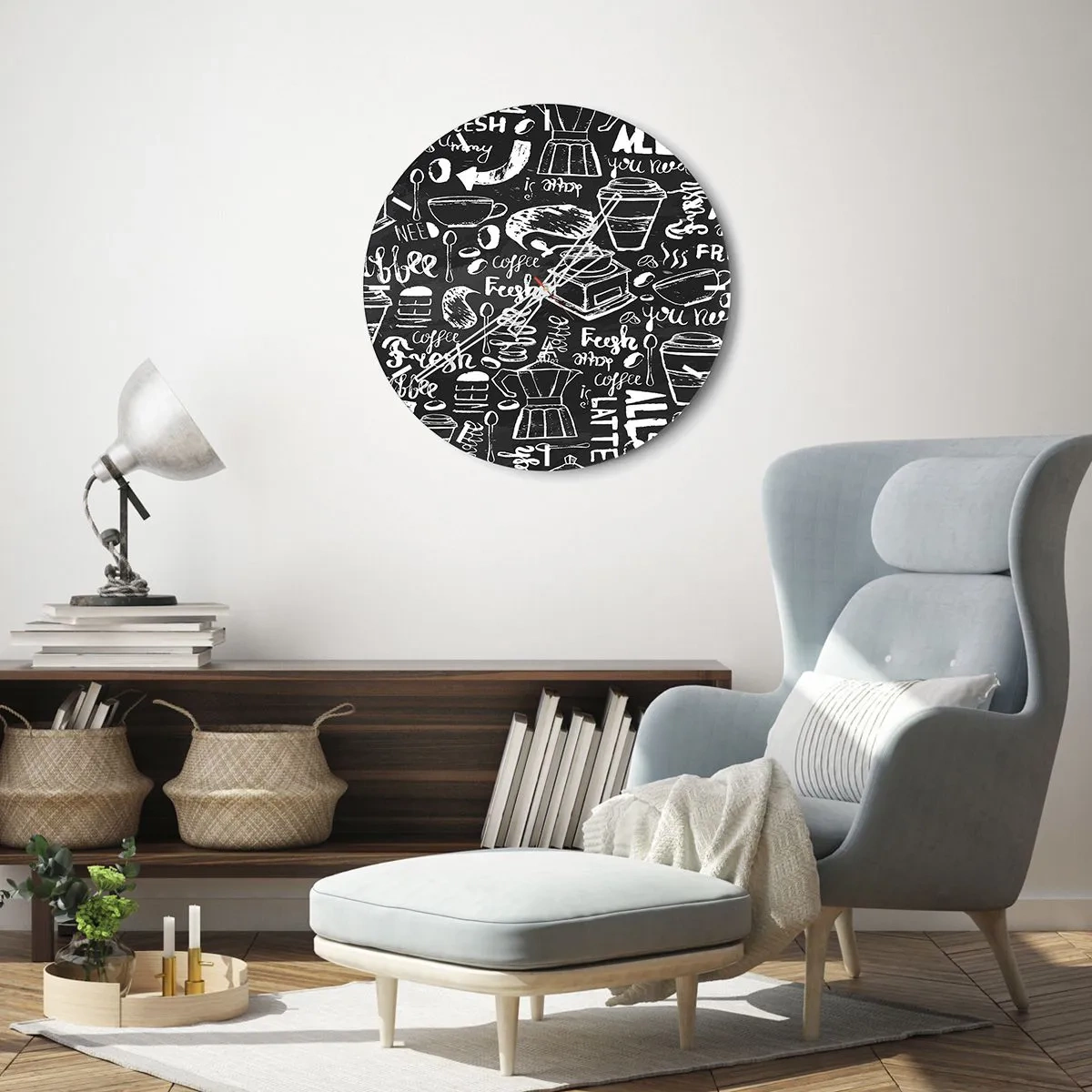 Nástěnné hodiny - Kávový motiv ve stylu křídové kresby na černém pozadí - 30x30cm - All you need is… - Moderní nástěnná dekorace do obývacího pokoje, kuchyně a ložnice ARTTOR