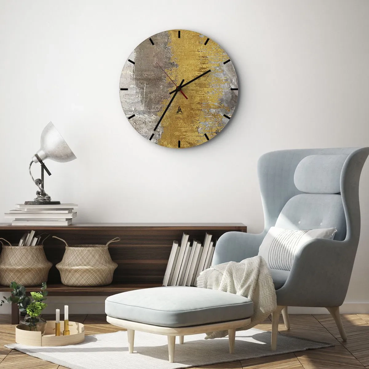 Nástěnné hodiny - Zlatošedá textura v abstraktním stylu - 30x30cm - Zlatistý závan - Moderní nástěnná dekorace do obývacího pokoje, kuchyně a ložnice ARTTOR