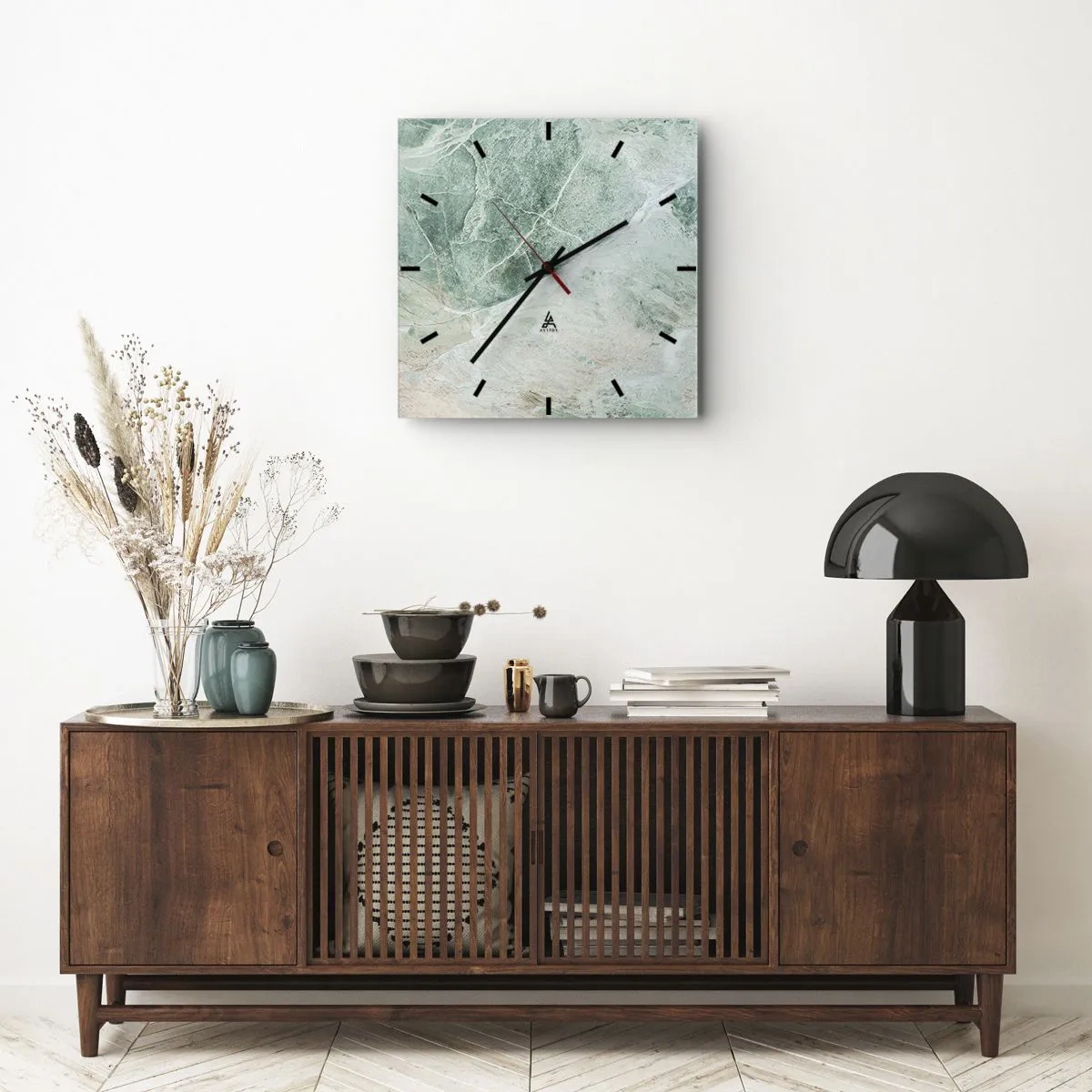 Nástěnné hodiny - Ctný chlad kamene - 30x30 cm
