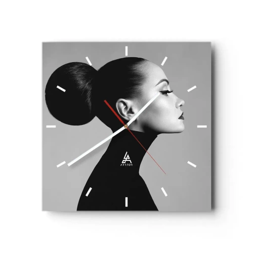 Nástěnné hodiny - Moderní Nefertiti - 30x30 cm