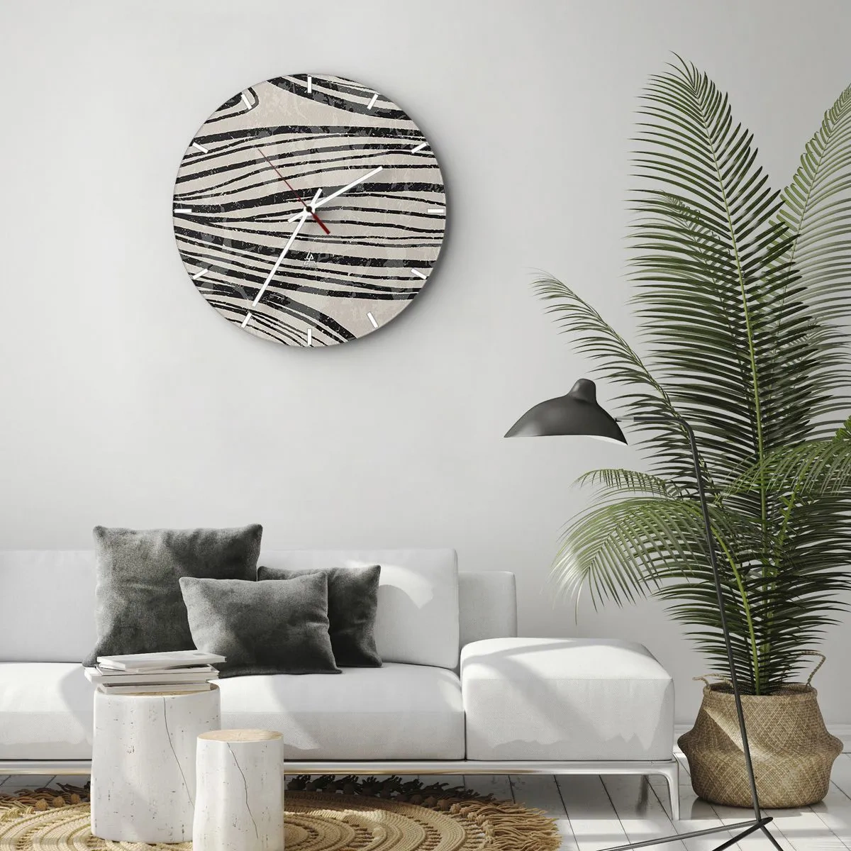 Nástěnné hodiny - Černé čáry na béžovém pozadí v rytmickém uspořádání - 30x30cm - Močál s liniemi - Moderní nástěnná dekorace do obývacího pokoje, kuchyně a ložnice ARTTOR