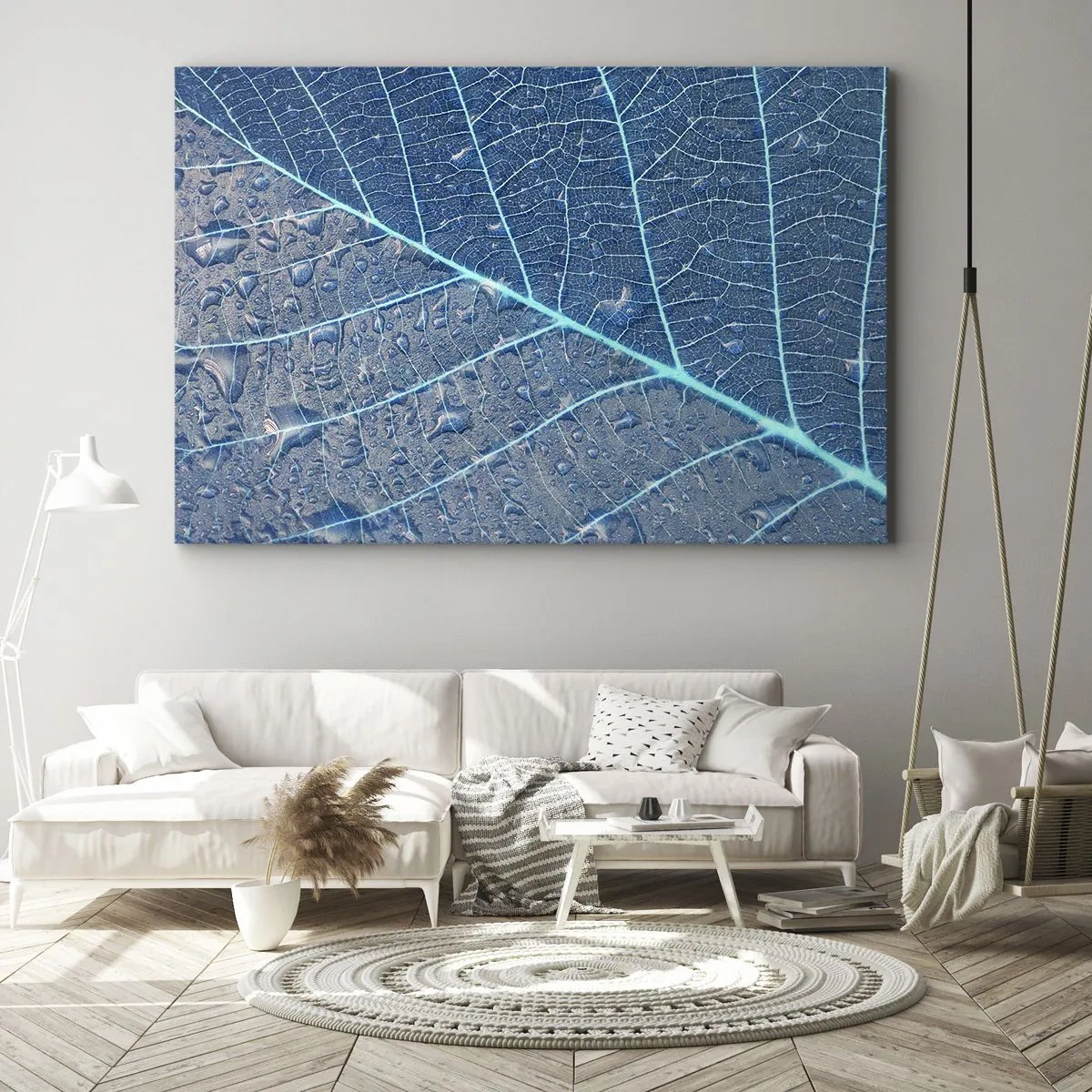 Obraz na plátně - List v odstínech modré s kapkami vody - 70x50cm - Život v modři - Moderní nástěnná dekorace do obývacího pokoje a ložnice ARTTOR
