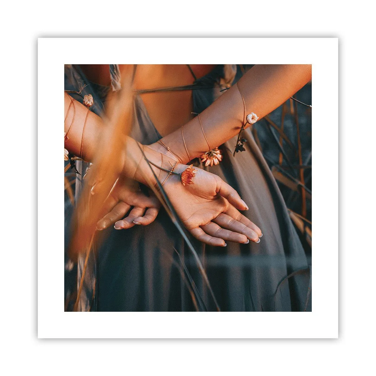 Plakát - Propojená s přírodou - 40x40 cm