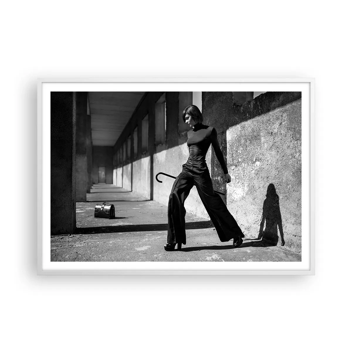 Plakát v bílém rámu - Městská elegance - 100x70 cm