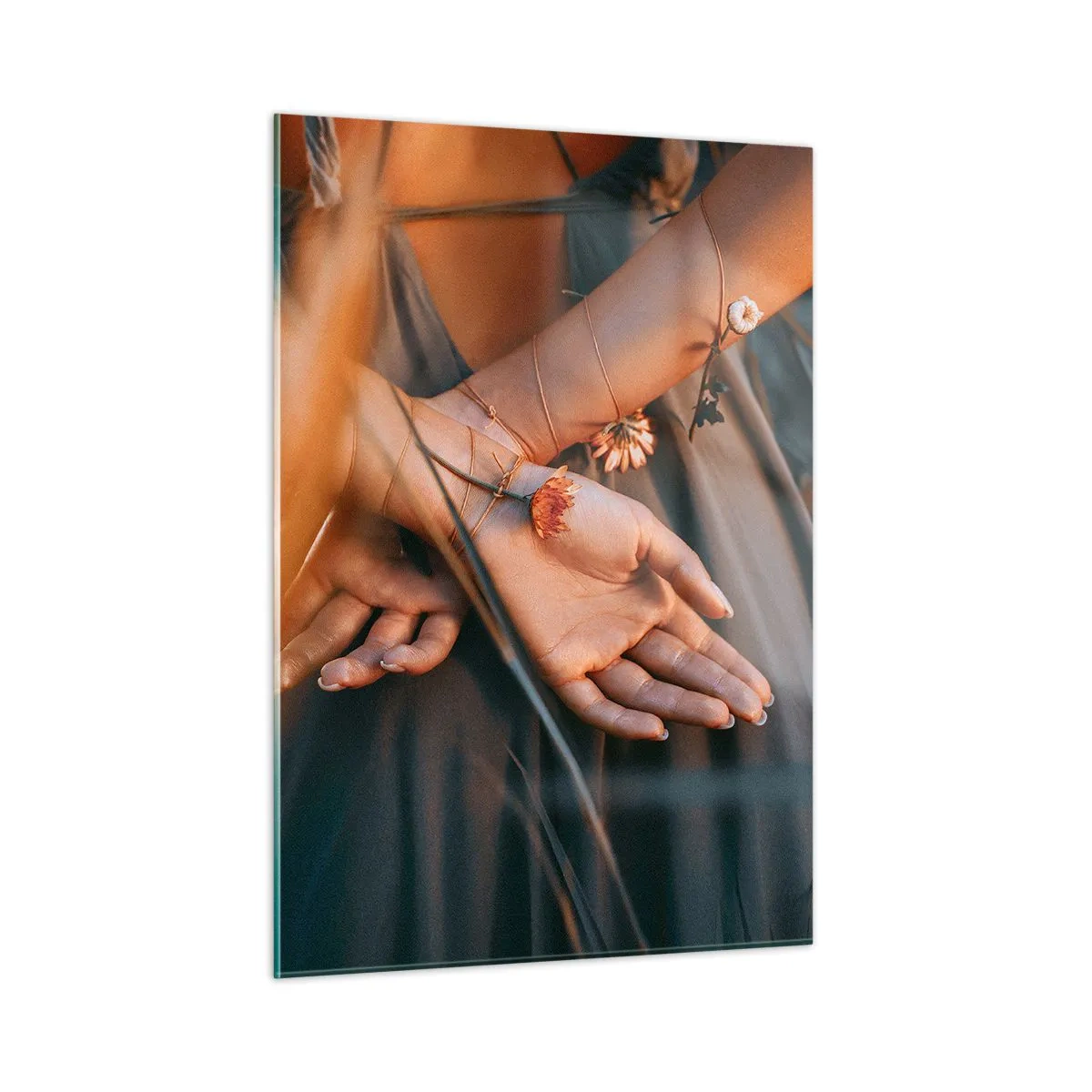 Obraz na skle - Propojená s přírodou - 50x70 cm