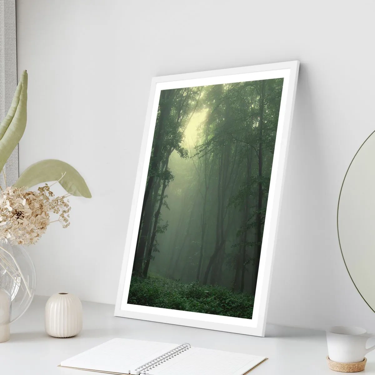 Plakát v bílém rámu - Než se probudí - 61x91 cm