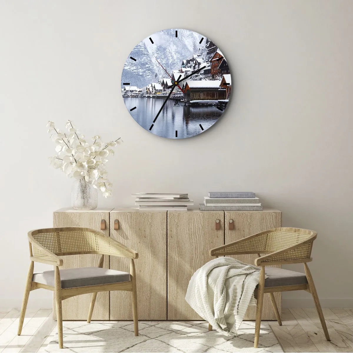 Nástěnné hodiny - Zimní horská krajina s chatkami u jezera - 30x30cm - V zimní dekoraci - Moderní nástěnná dekorace do obývacího pokoje, kuchyně a ložnice ARTTOR