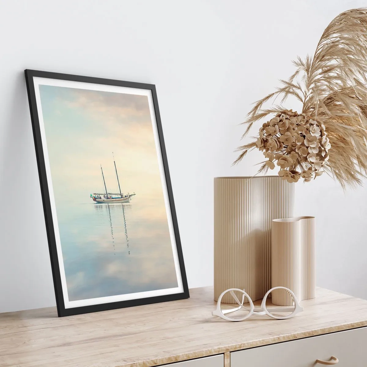 Plakát v černém rámu - V moři ticha - 61x91 cm