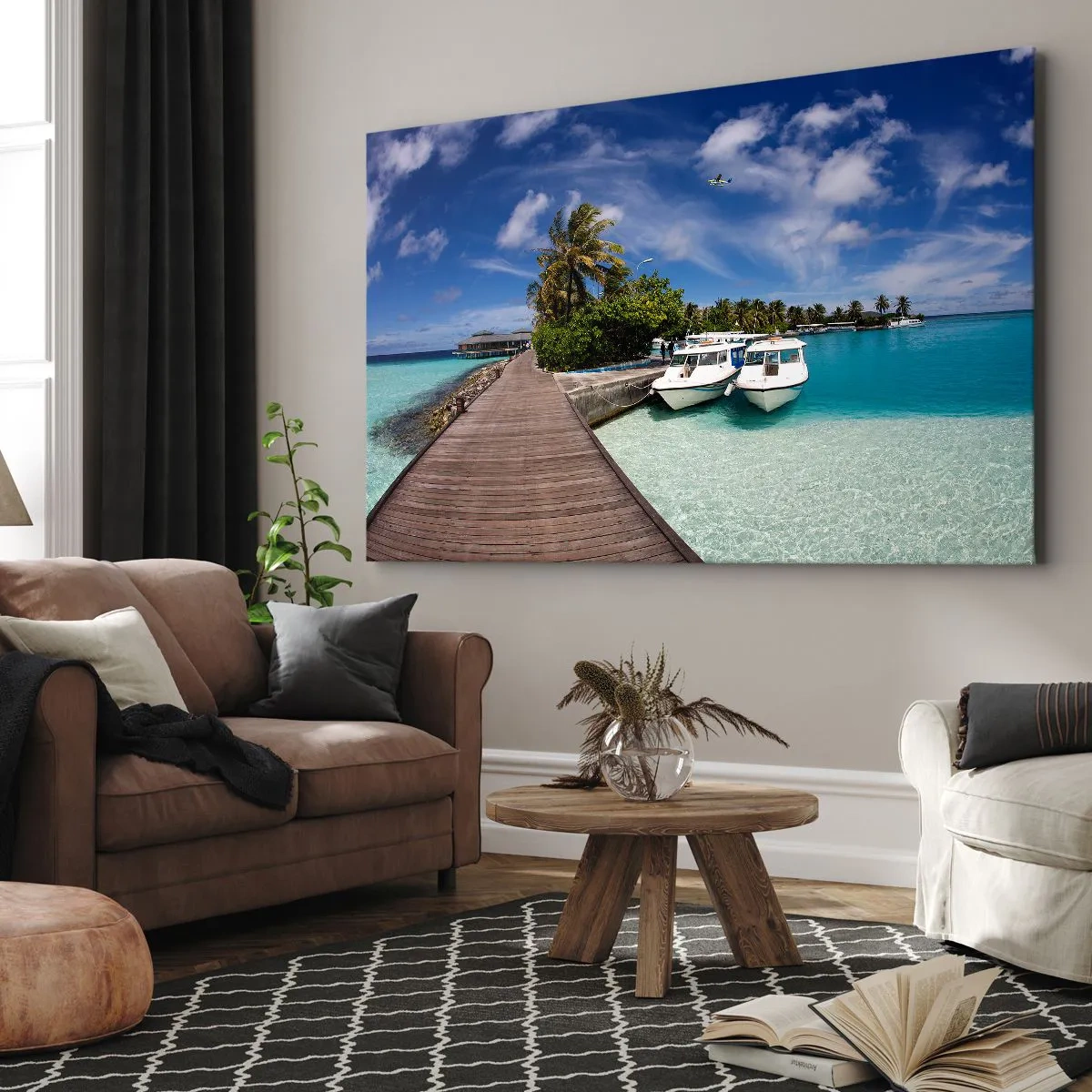 Obraz na plátně - Molo nad tyrkysovým mořem s loděmi a palmami - 70x50cm - A přece ráj existuje - Moderní nástěnná dekorace do obývacího pokoje a ložnice ARTTOR