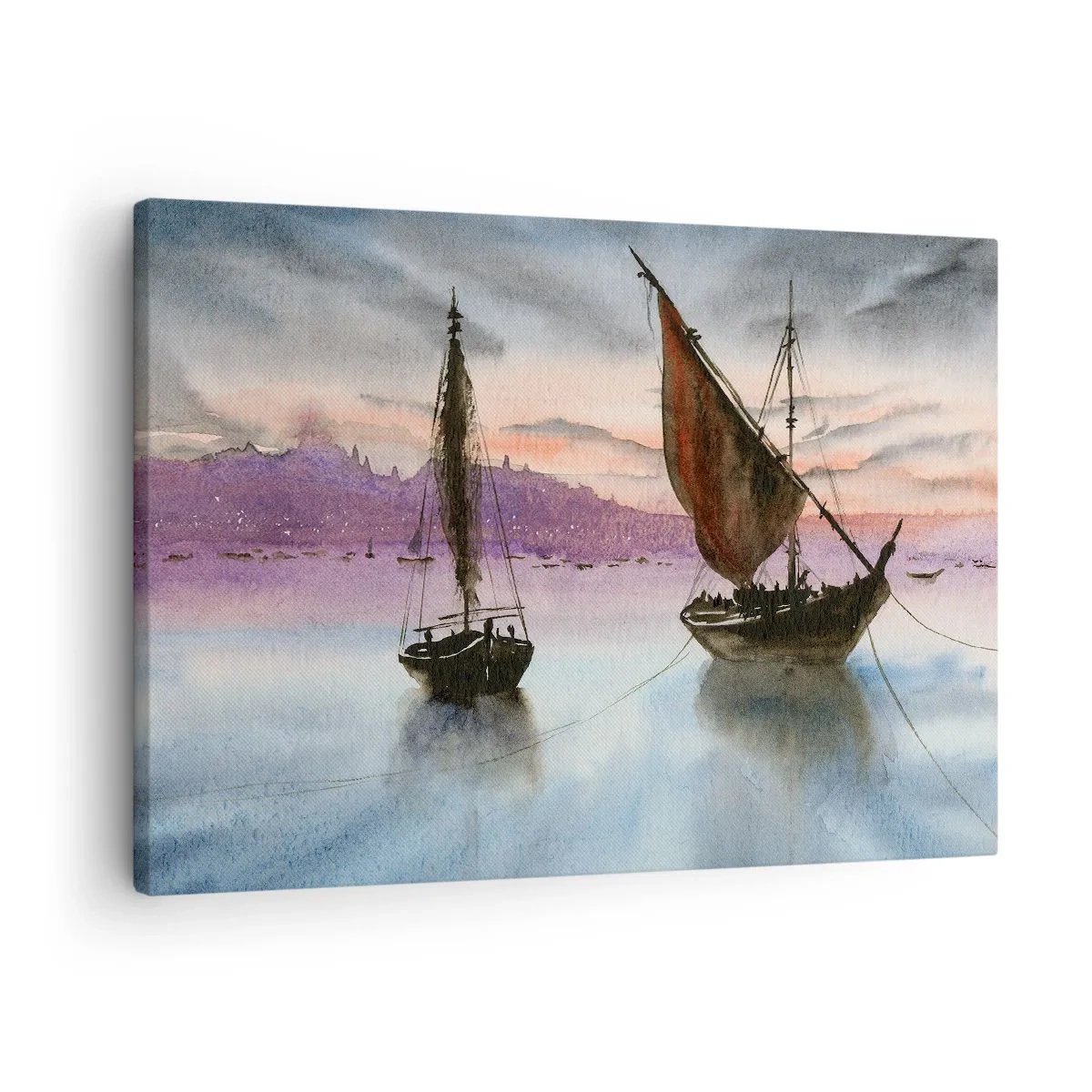 Obraz na plátně - Dvě plachetnice kotvící na klidné vodě za soumraku - 70x50cm - Večer v přístavu - Moderní nástěnná dekorace do obývacího pokoje a ložnice ARTTOR