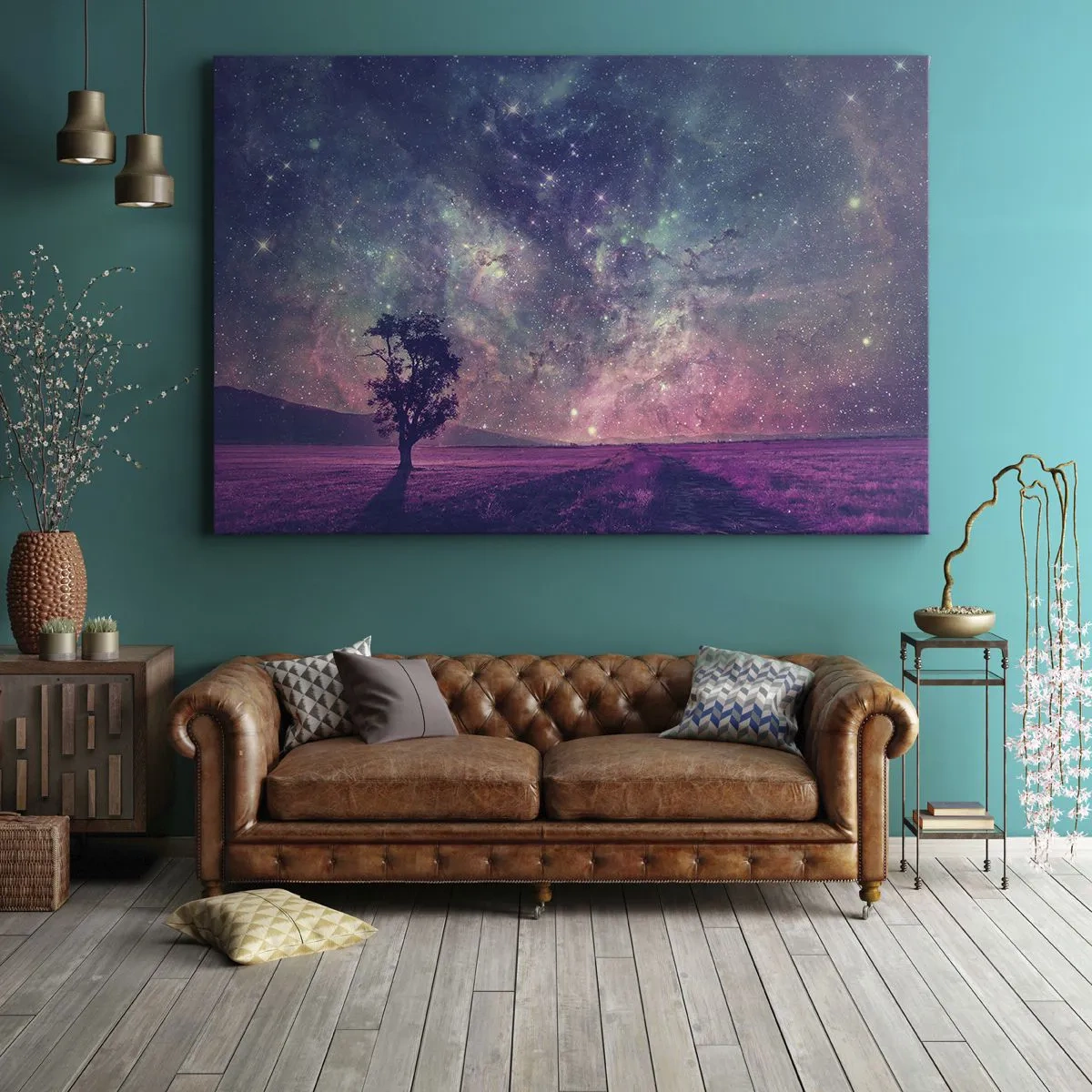 Obraz na plátně - Strom proti hvězdné obloze ve fialových a modrých barvách - 70x50cm - Pod magickou oblohou - Moderní nástěnná dekorace do obývacího pokoje a ložnice ARTTOR