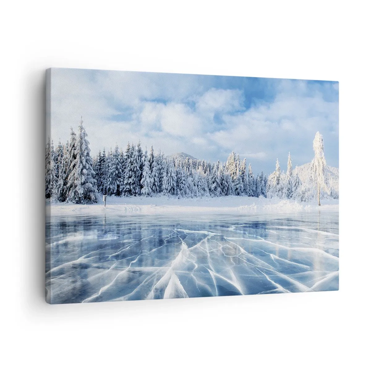 Obraz na plátně - Zamrzlé jezero obklopené zasněženým lesem - 70x50cm - Oslnivý a krystalický pohled - Moderní nástěnná dekorace do obývacího pokoje a ložnice ARTTOR