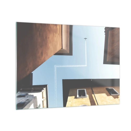 Obraz na skle - Letadlo nad městem z nádvoří mezi činžovními domy - 70x50cm - Nad městským labyrintem - Moderní nástěnná dekorace do obývacího pokoje a ložnice ARTTOR