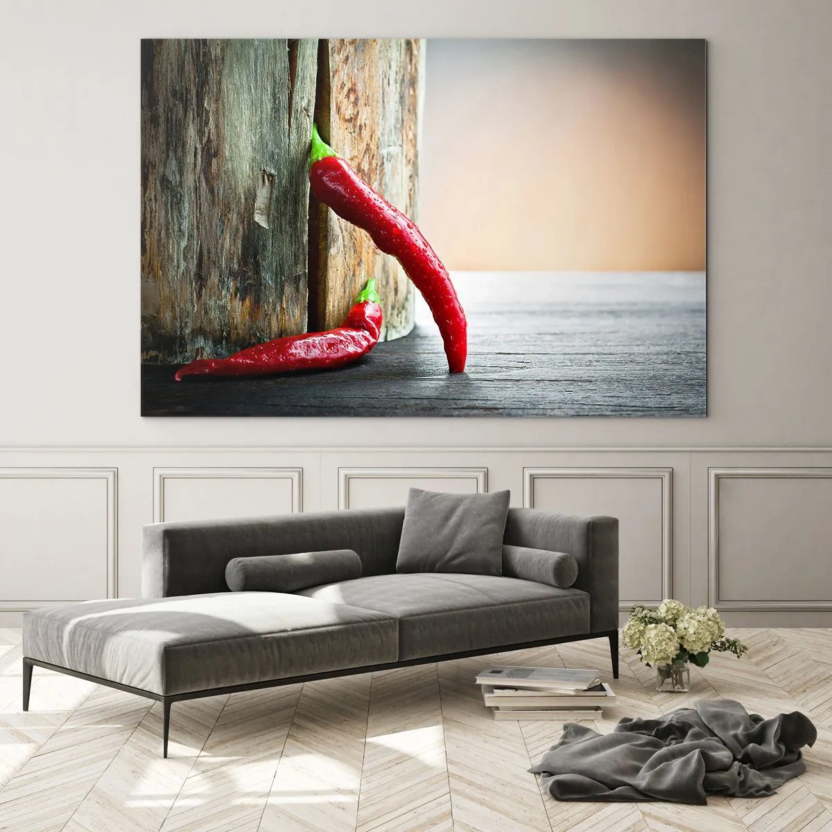 Obraz na skle - Červené chilli papričky na dřevěném pozadí - 70x50cm - Red hot chili peppers - Moderní nástěnná dekorace do obývacího pokoje a ložnice ARTTOR