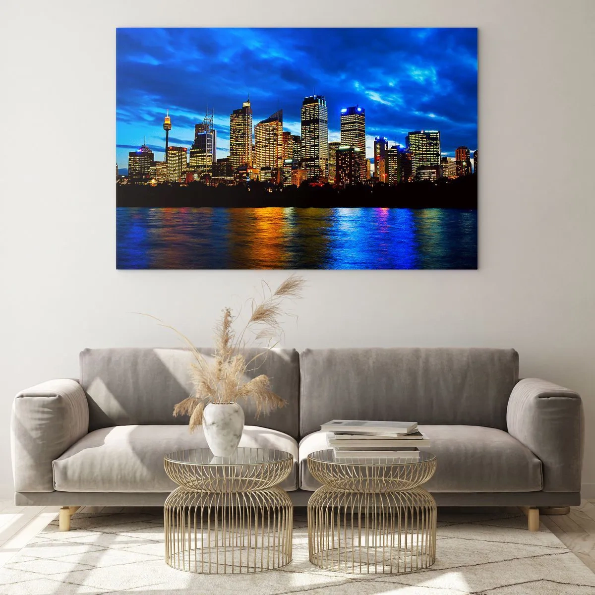 Obraz na skle - Panorama nočního města odrážející se ve vodě - 70x50cm - Noc světel a barev - Moderní nástěnná dekorace do obývacího pokoje a ložnice ARTTOR