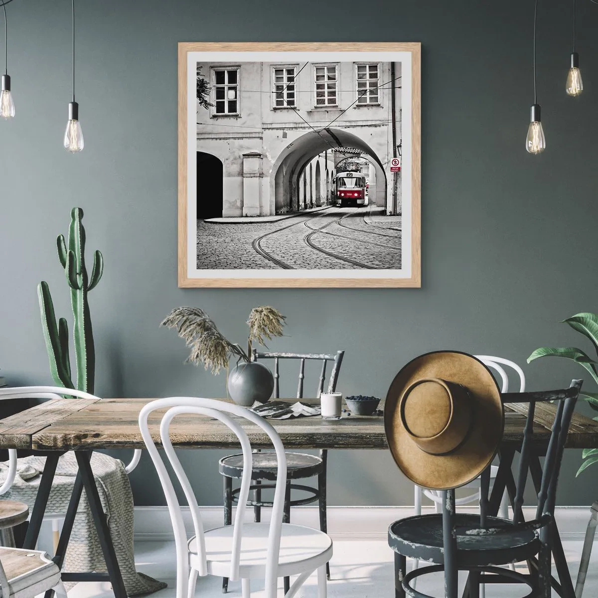 Plakát v rámu světlý dub - Městským labyrintem - 50x50 cm
