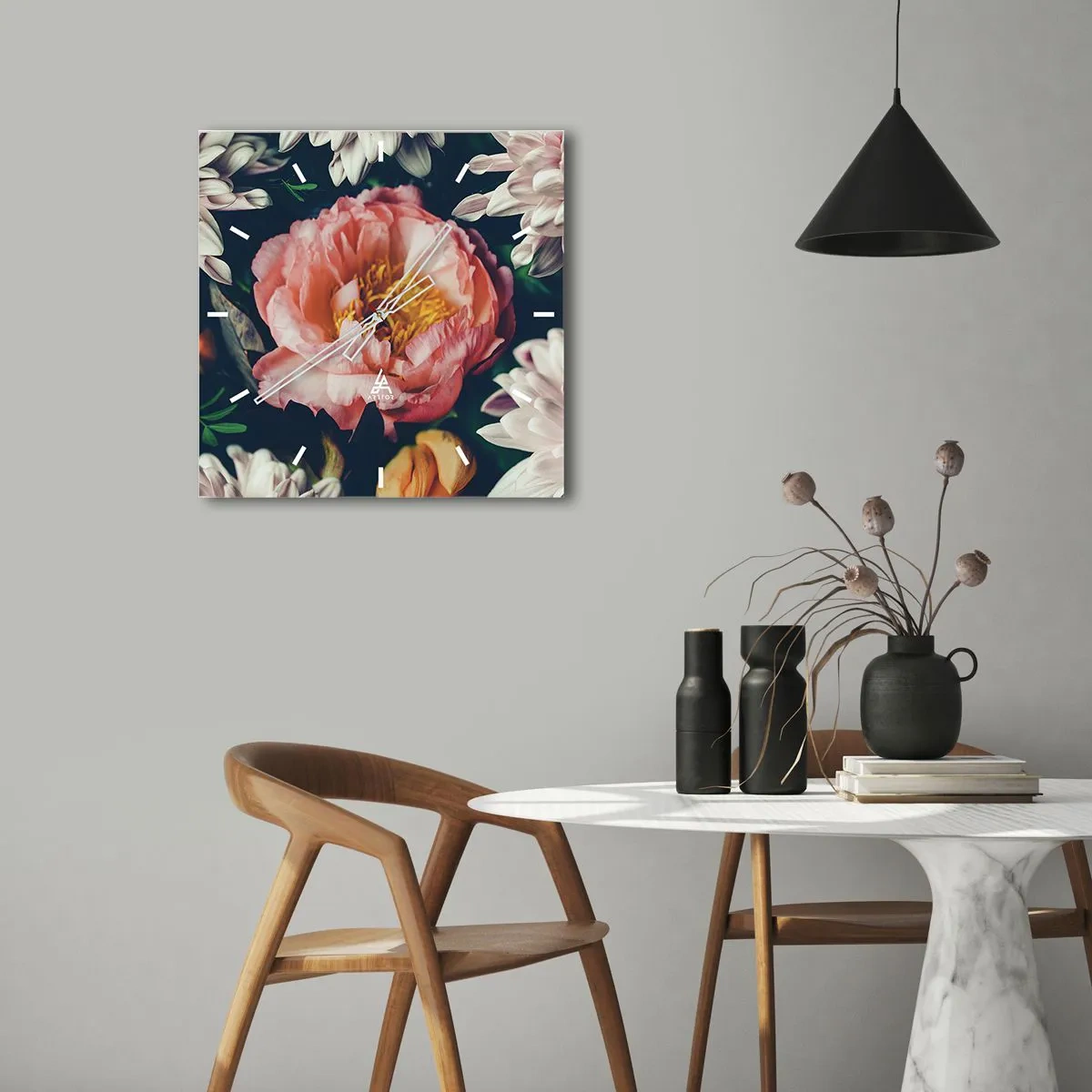 Nástěnné hodiny - S barokním přepychem - 40x40 cm