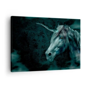 Obraz na plátně - Kouzelný jednorožec v tajemném, temném lese s fantasy barvami. - 70x50cm - V pohádkovém lese - Moderní nástěnná dekorace do obývacího pokoje a ložnice ARTTOR