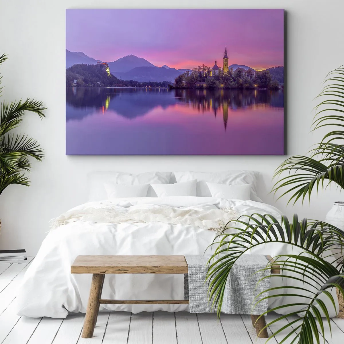 Obraz na plátně - Jezero s ostrovem a kostelem při západu slunce - 70x50cm - Pohádkový ostrov za soumraku - Moderní nástěnná dekorace do obývacího pokoje a ložnice ARTTOR
