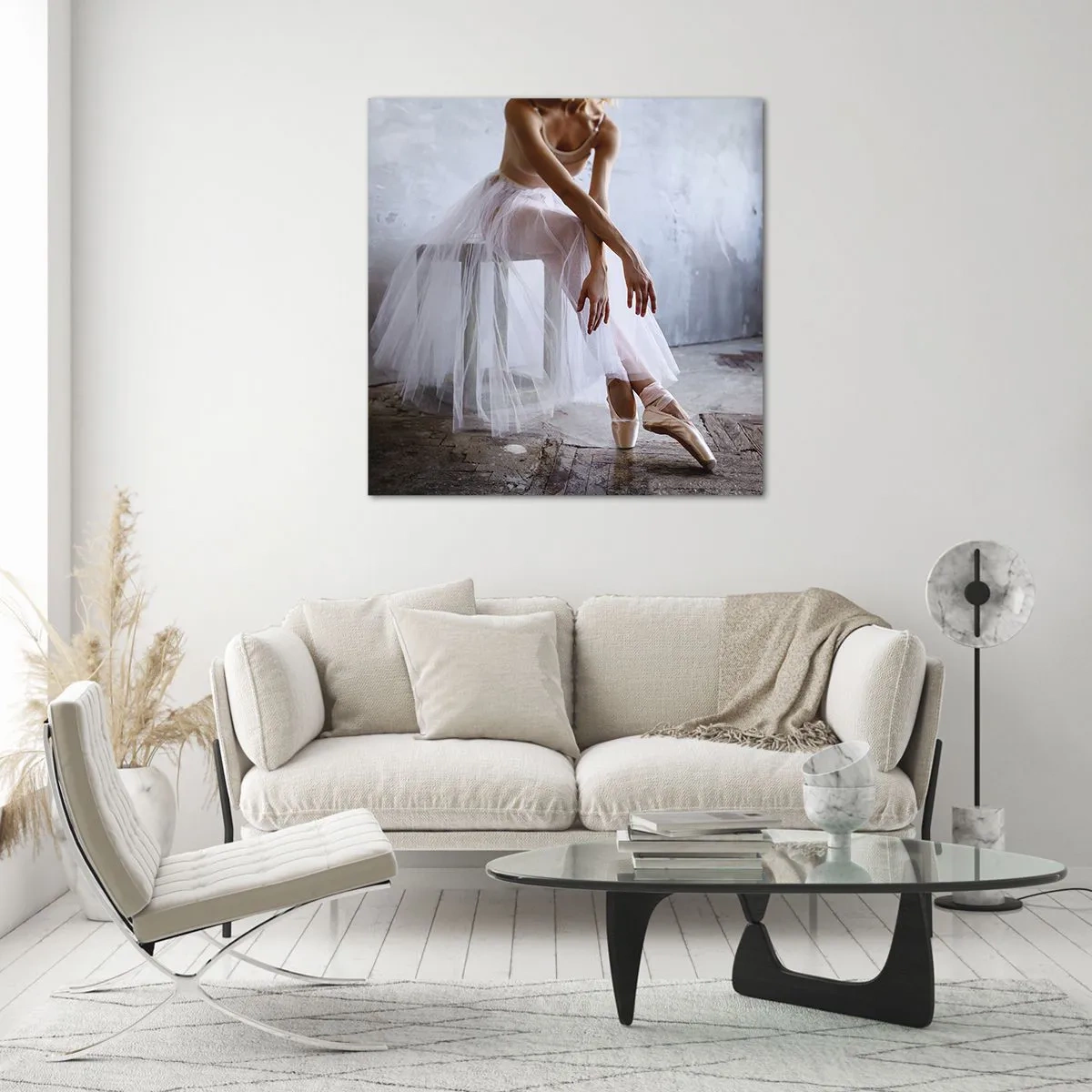Obraz na skle - Než se rozsvítí světla rampy - 60x60 cm