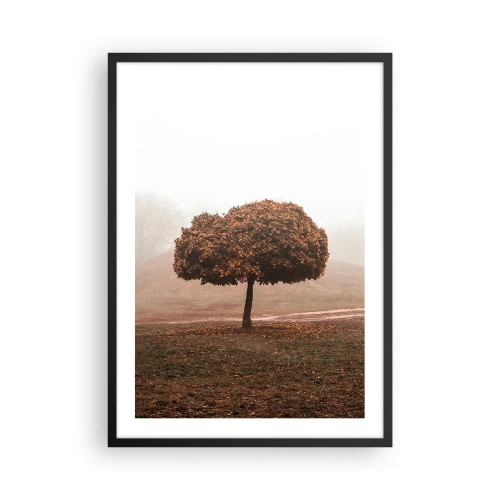 Plakát v černém rámu - Osamělý strom v podzimní mlze - 50x70cm - Po rušném létě - Moderní nástěnná dekorace do obývacího pokoje a ložnice ARTTOR