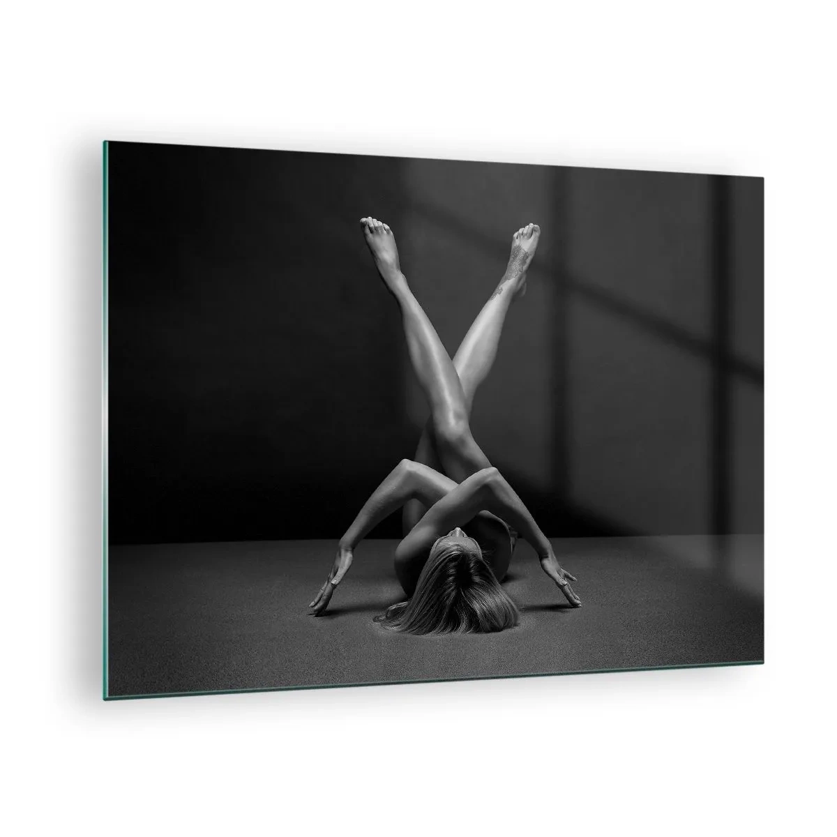 Obraz na skle - Nahá žena v geometrické kompozici těla - 70x50cm - Geometrie nahoty - Moderní nástěnná dekorace do obývacího pokoje a ložnice ARTTOR