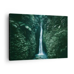 Obraz na plátně - Vodopád obklopený hustou tropickou vegetací - 70x50cm - Tropický pramen - Moderní nástěnná dekorace do obývacího pokoje a ložnice ARTTOR