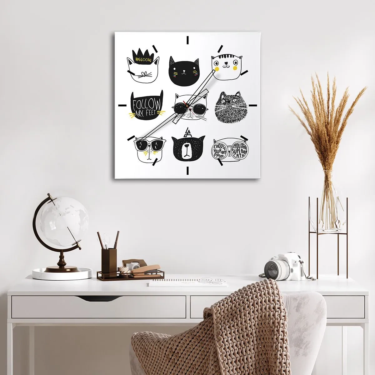 Nástěnné hodiny - Každý jiný - 30x30 cm