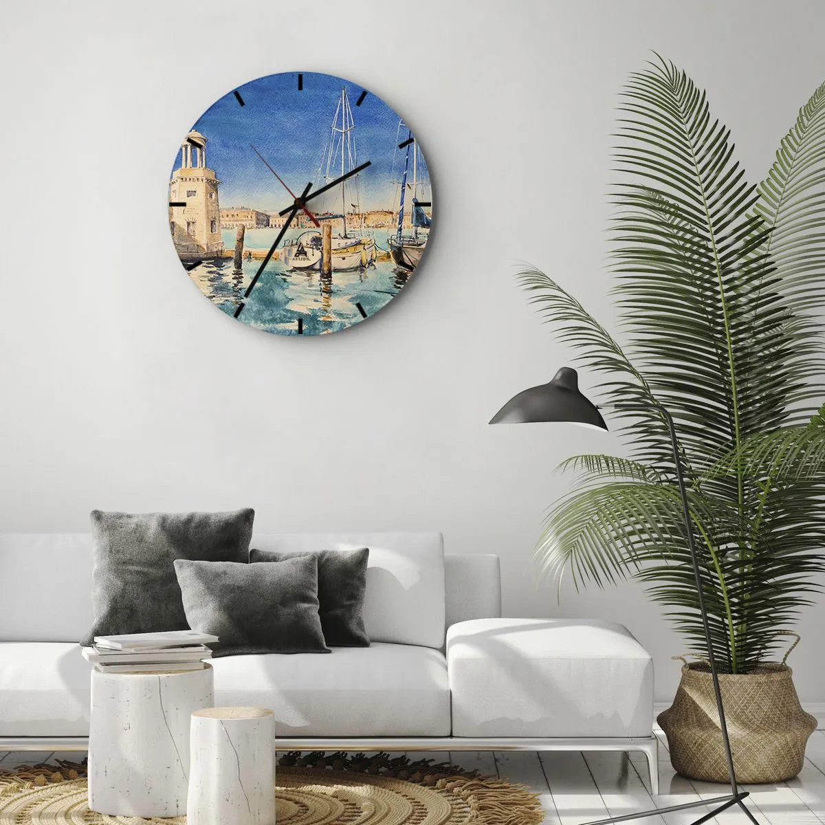 Nástěnné hodiny - Pohled na přístav s jachtami za slunečného dne - 30x30cm - Slunečná laguna - Moderní nástěnná dekorace do obývacího pokoje, kuchyně a ložnice ARTTOR
