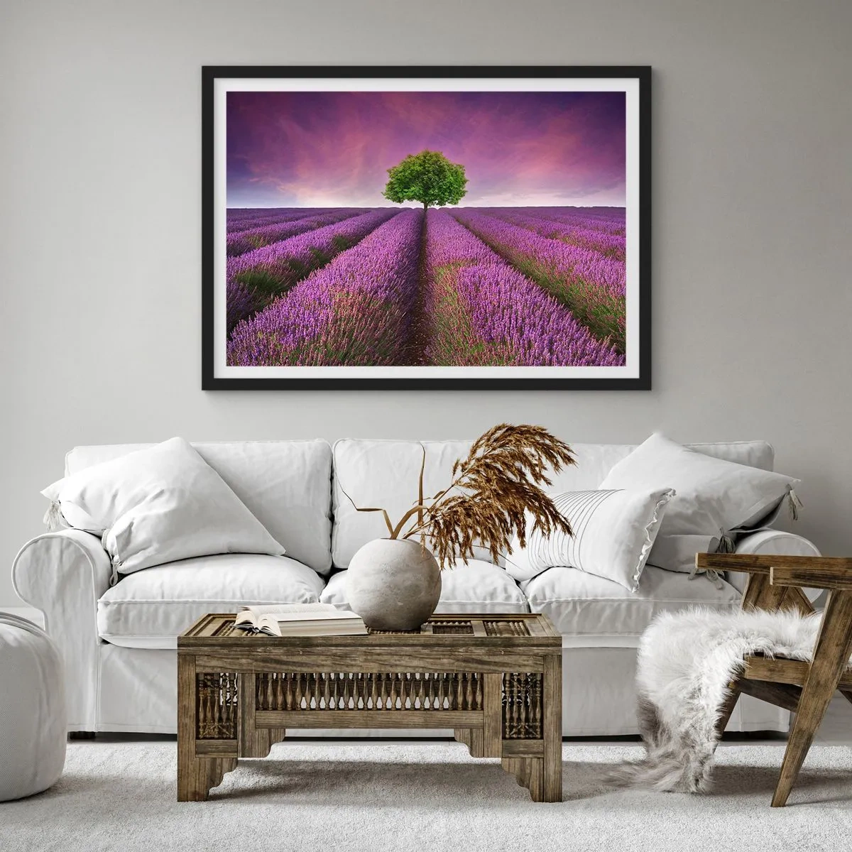 Plakát v černém rámu - Na levandulových polích - 70x50 cm
