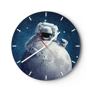 Nástěnné hodiny - Astronaut držící měsíc na pozadí vesmíru - 30x30cm - Vesmírný vtipálek - Moderní nástěnná dekorace do obývacího pokoje, kuchyně a ložnice ARTTOR