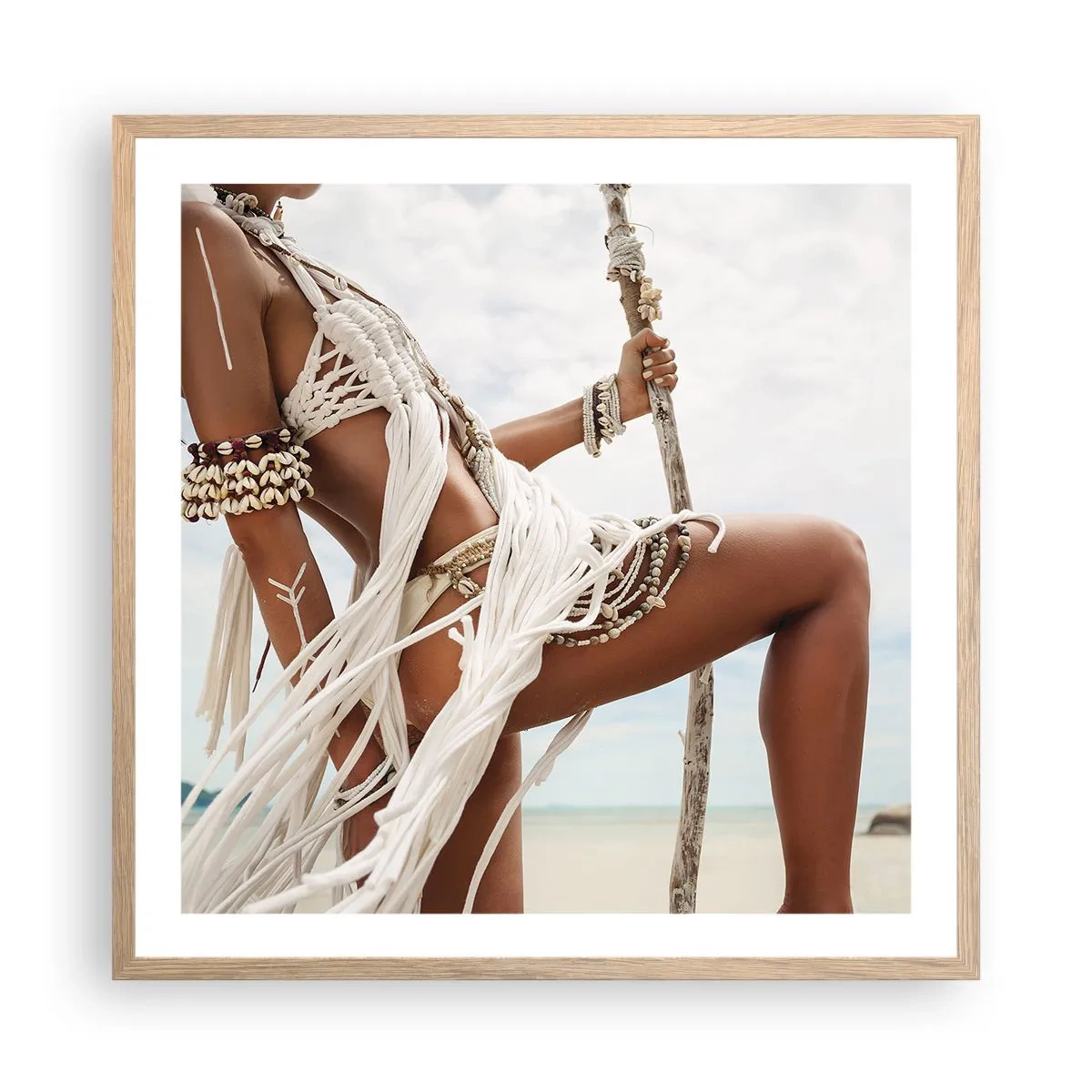 Plakát v rámu světlý dub - Kněžka slunce - 60x60 cm