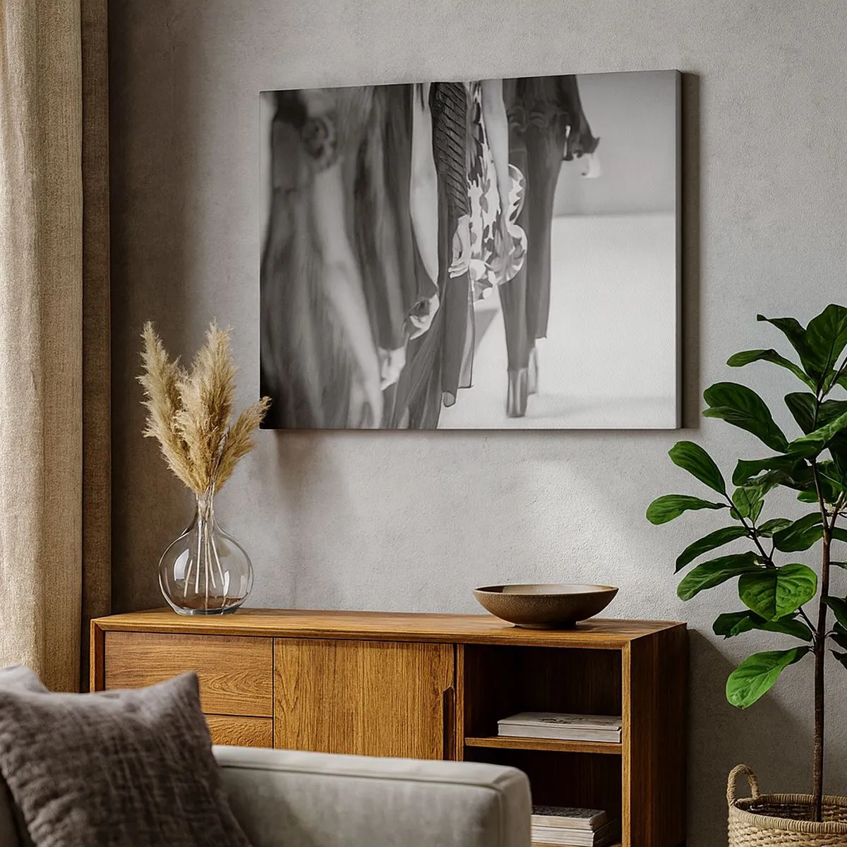 Obraz na plátně - Černobílá scéna z přehlídkového molu zobrazující detaily šatů a postav modelek. - 70x50cm - Stylový průvod - Moderní nástěnná dekorace do obývacího pokoje a ložnice ARTTOR