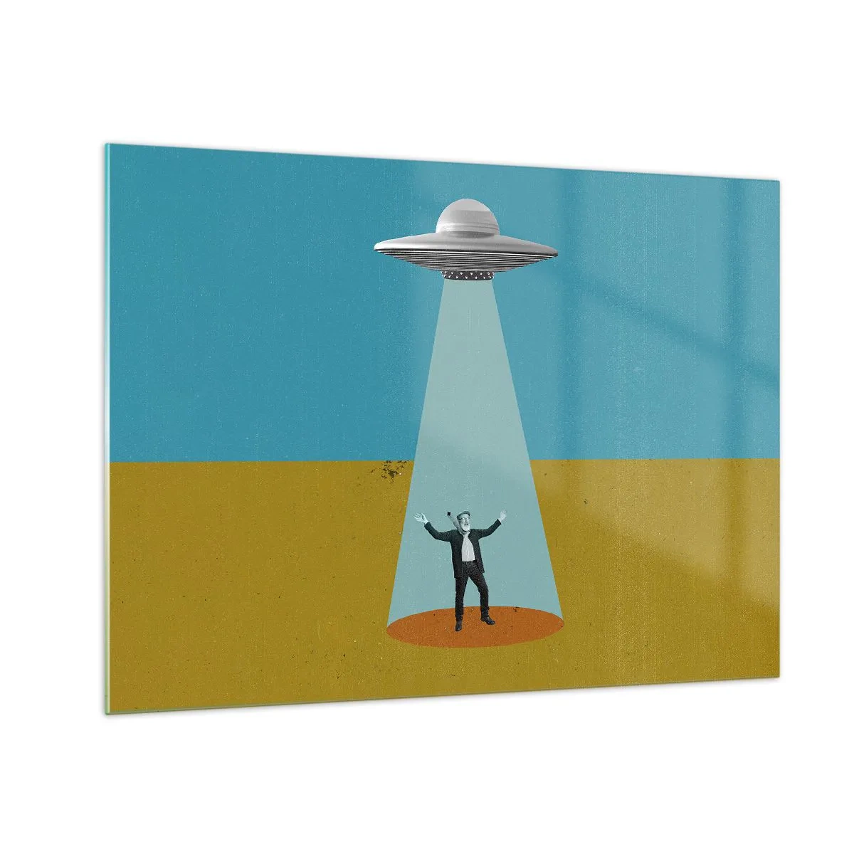Obraz na skle - Muž ve světle vesmírného talíře na barevném pozadí - 70x50cm - Blízké setkání - Moderní nástěnná dekorace do obývacího pokoje a ložnice ARTTOR