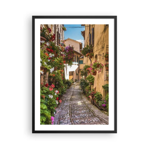 Plakát v černém rámu - Okouzlující ulice s květinami a dlážděnou cestou za slunečného dne - 50x70cm - Italské zákoutí - Moderní nástěnná dekorace do obývacího pokoje a ložnice ARTTOR