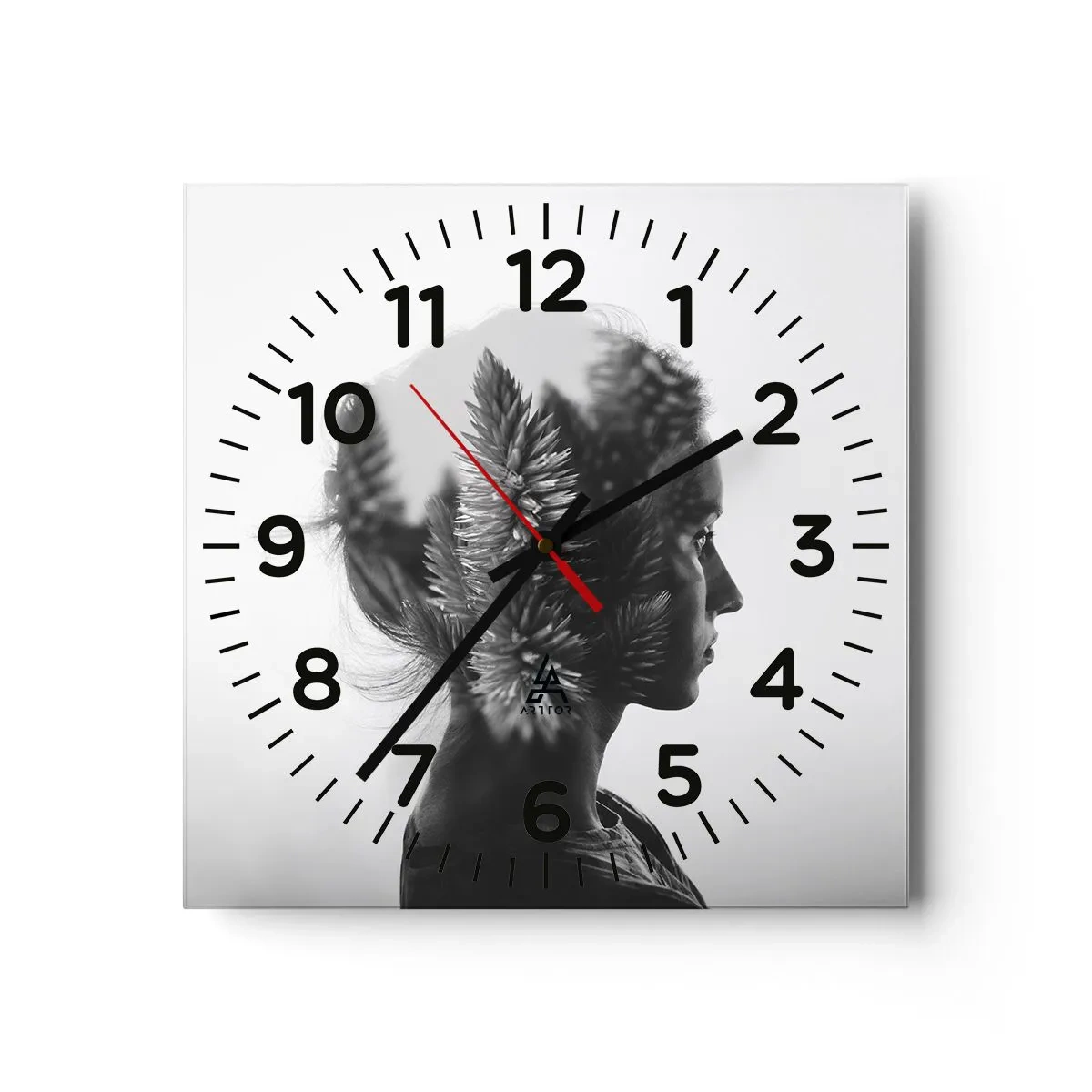 Nástěnné hodiny - Paní borovicového lesa - 30x30 cm