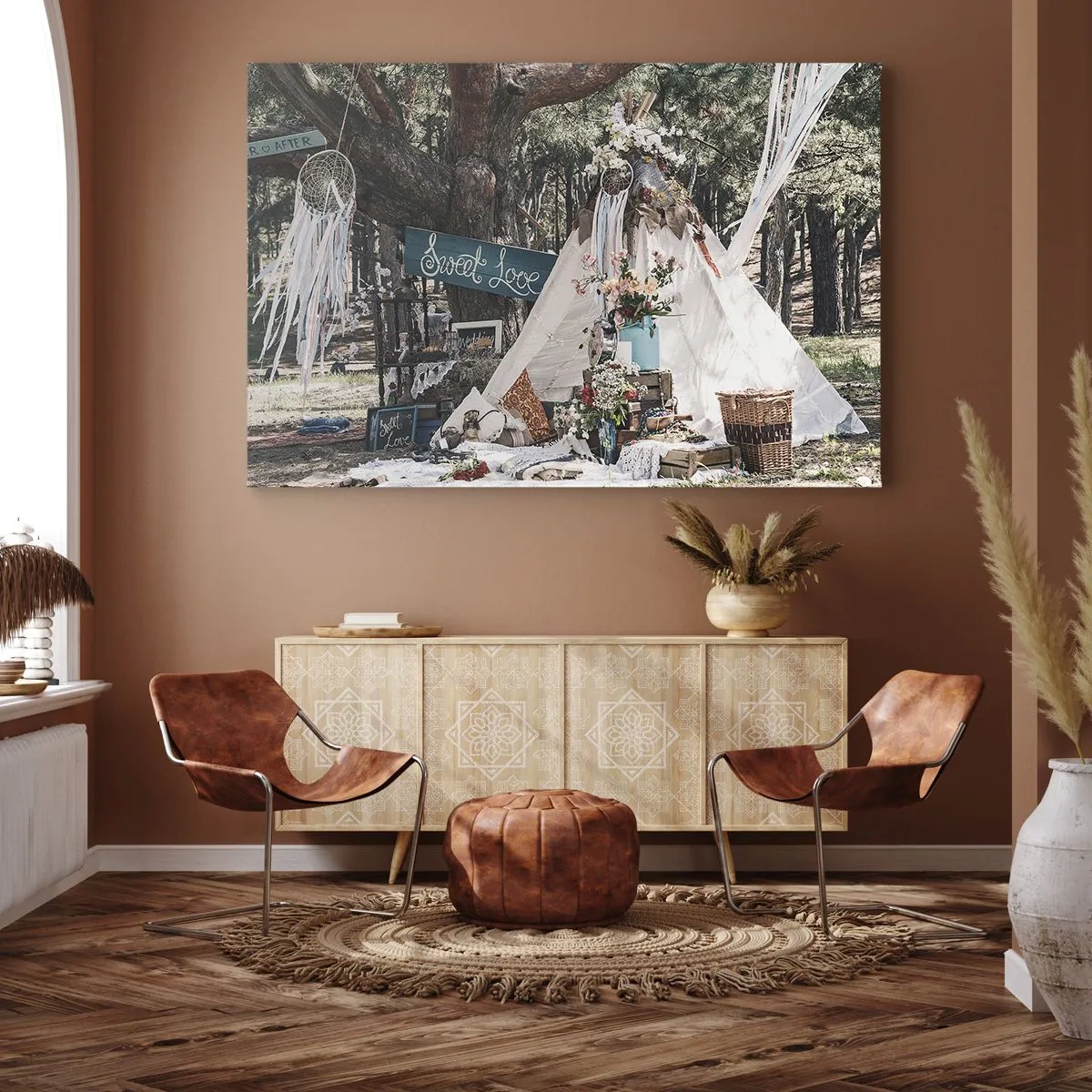 Obraz na plátně - Boho dekorace s teepee v lese - 70x50cm - Make love… - Moderní nástěnná dekorace do obývacího pokoje a ložnice ARTTOR