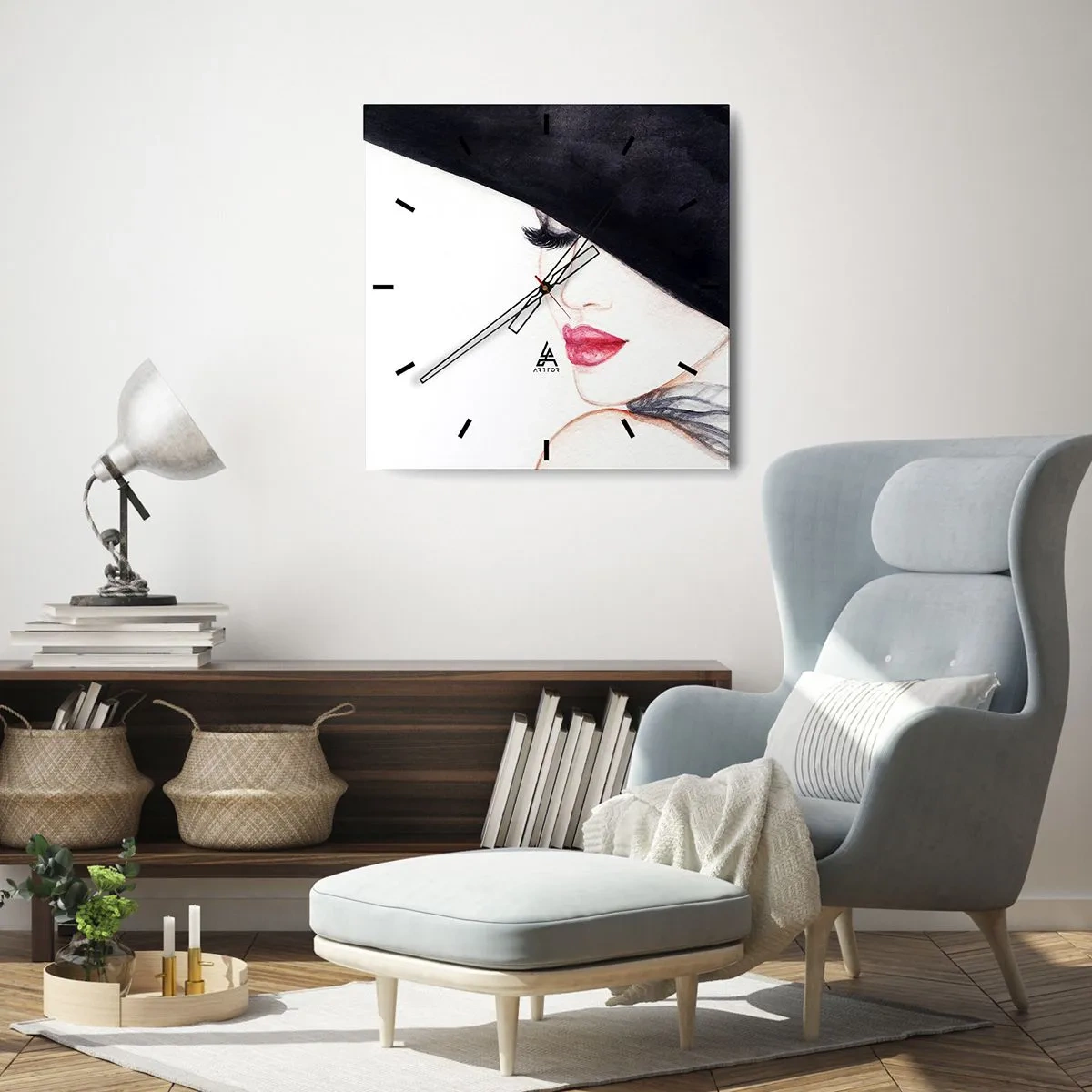 Nástěnné hodiny - Elegance a smyslnost - 30x30 cm