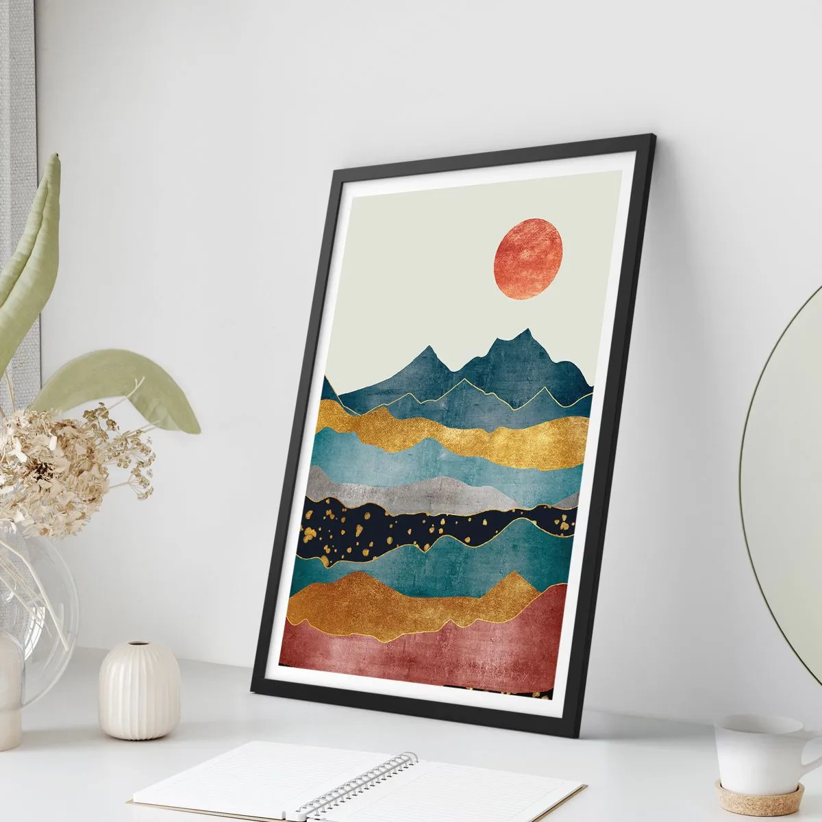 Plakát v černém rámu - Abstraktní hory v odstínech zlaté, modré a červené - 50x70cm - Průřez světem - Moderní nástěnná dekorace do obývacího pokoje a ložnice ARTTOR