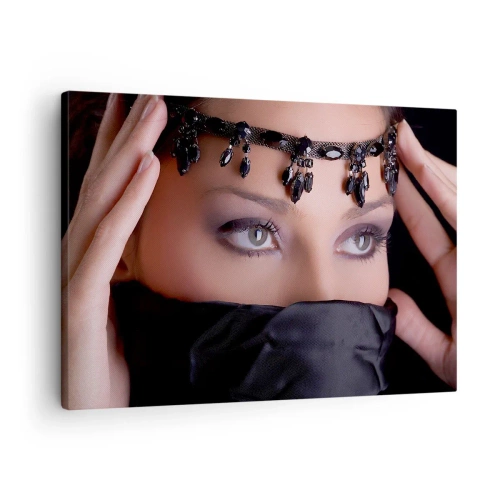 Obraz na plátně - Portrét ženy s ozdobnými šperky na černém pozadí - 70x50cm - Orientální svůdné tajemství - Moderní nástěnná dekorace do obývacího pokoje a ložnice ARTTOR