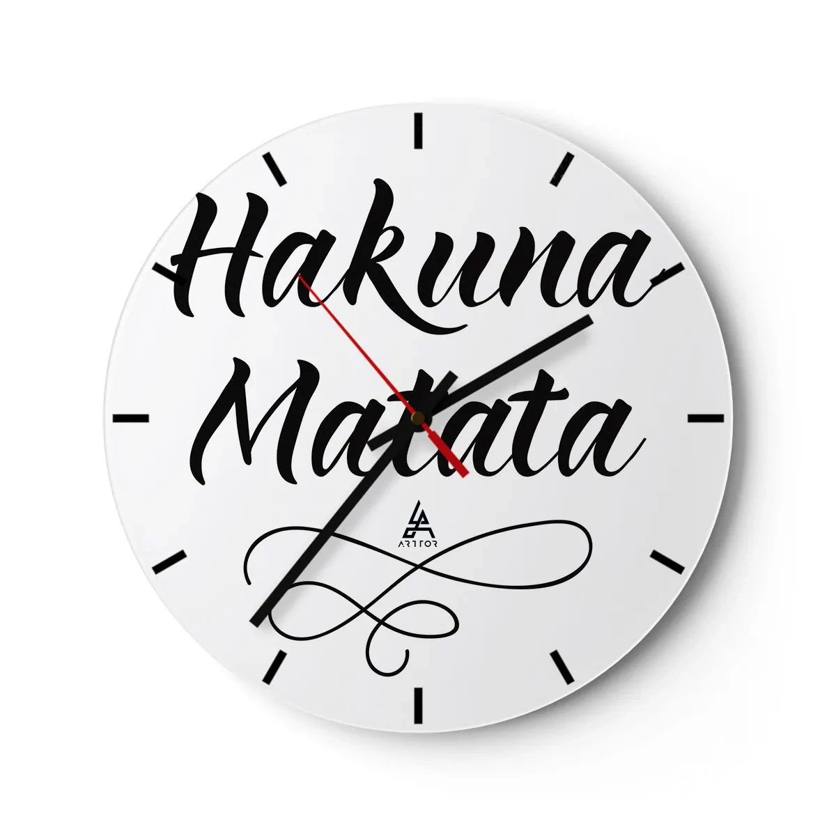 Nástěnné hodiny - Černý nápis Hakuna Matata na bílém pozadí - 30x30cm - Nejlepší rada - Moderní nástěnná dekorace do obývacího pokoje, kuchyně a ložnice ARTTOR