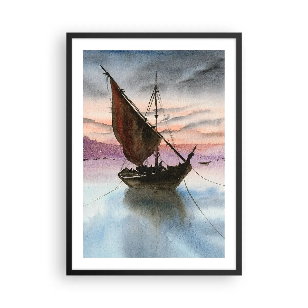Plakát v černém rámu - Plachetnice na klidné vodě ve světle západu slunce - 50x70cm - Večer v přístavu - Moderní nástěnná dekorace do obývacího pokoje a ložnice ARTTOR