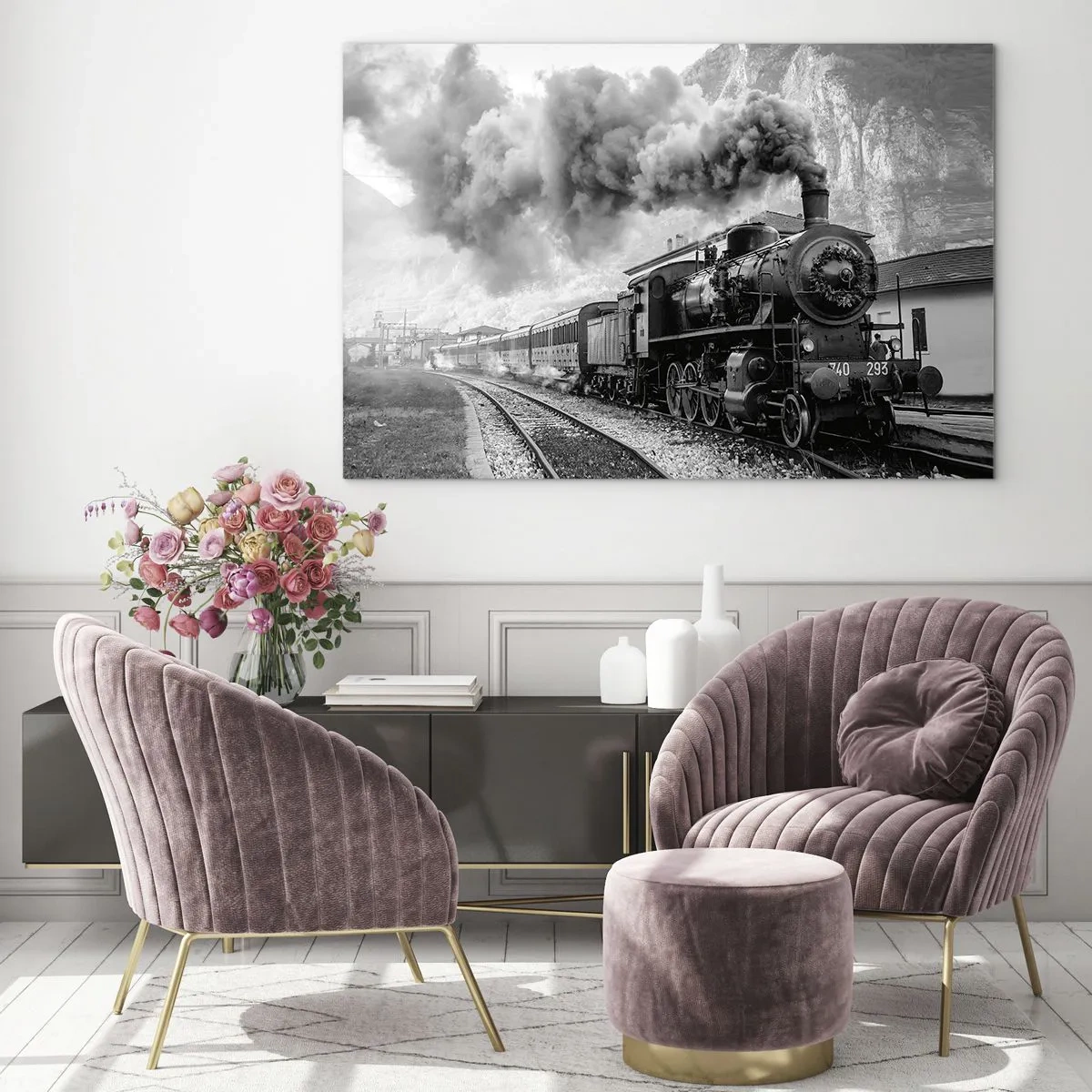 Obraz na skle - Starý parní vlak v horské krajině - 70x50cm - Stojí na nádraží… - Moderní nástěnná dekorace do obývacího pokoje a ložnice ARTTOR