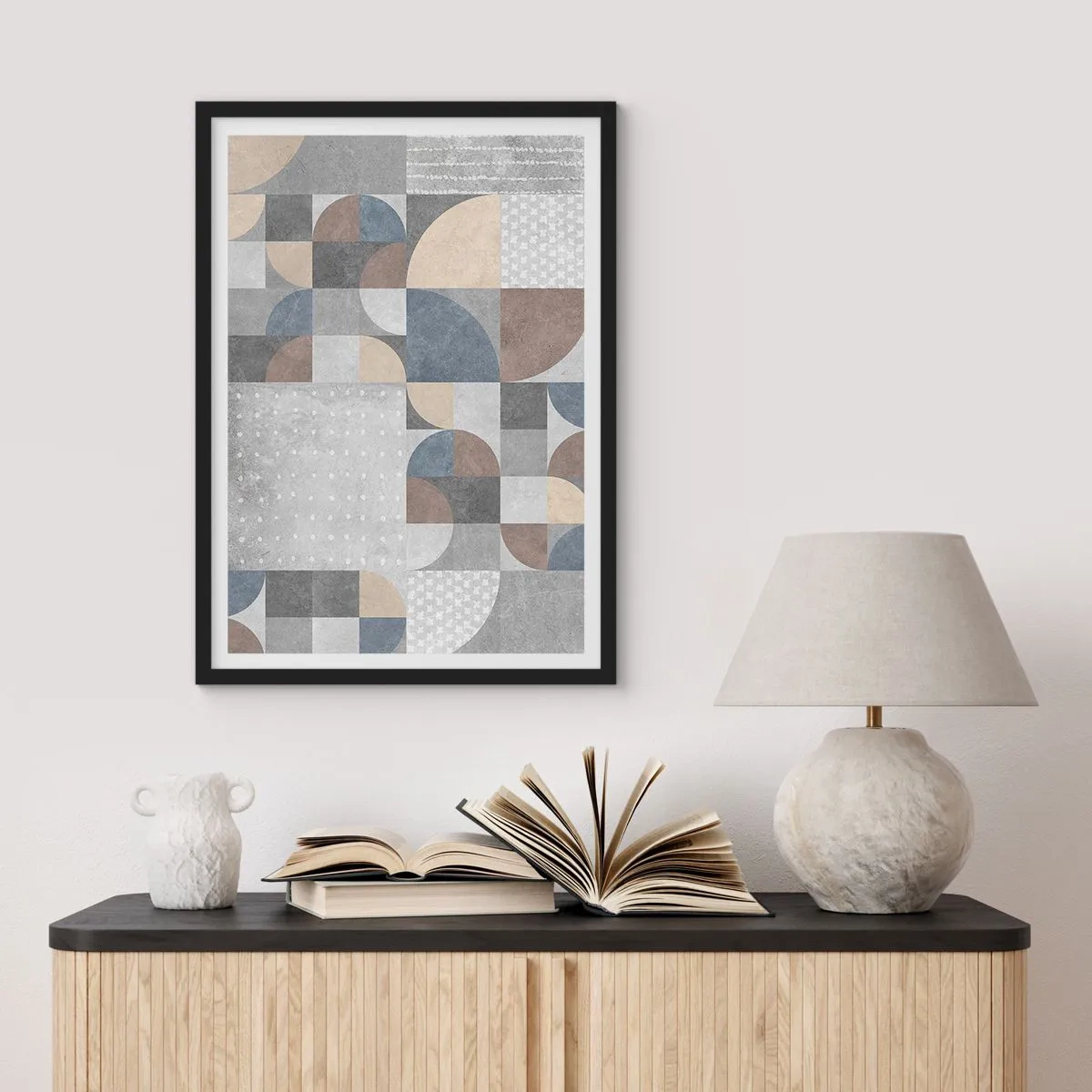 Plakát v černém rámu - Geometrický vzor v odstínech šedé a modré - 50x70cm - Keramická fantazie - Moderní nástěnná dekorace do obývacího pokoje a ložnice ARTTOR