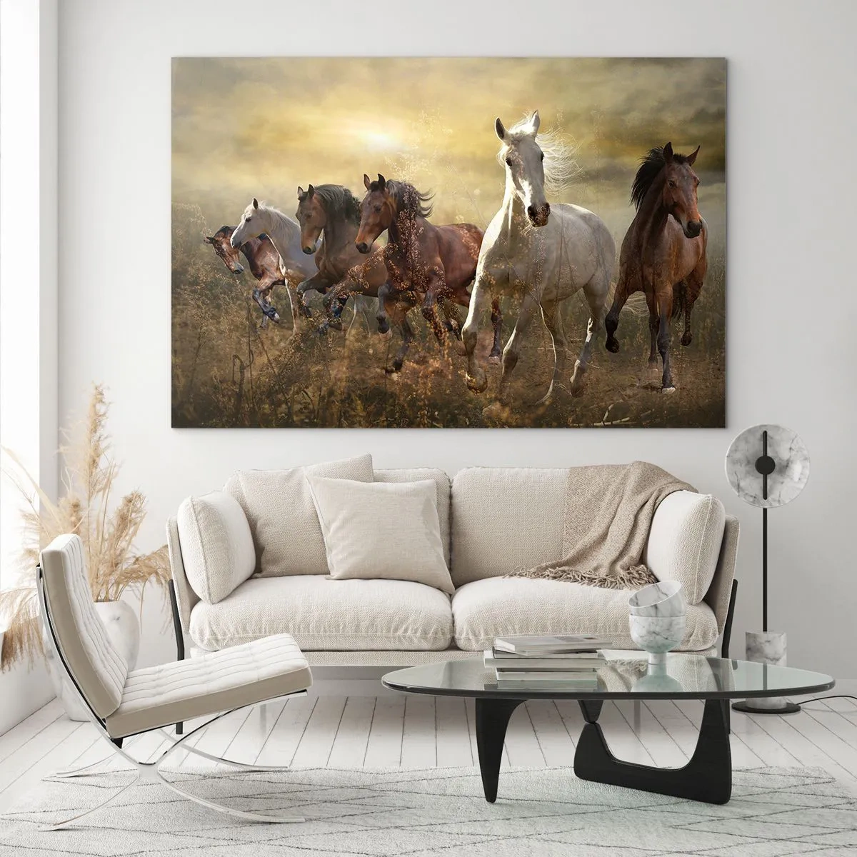 Obraz na skle - Stádo koní cválajících v paprscích zapadajícího slunce - 70x50cm - Ať žije svoboda! - Moderní nástěnná dekorace do obývacího pokoje a ložnice ARTTOR