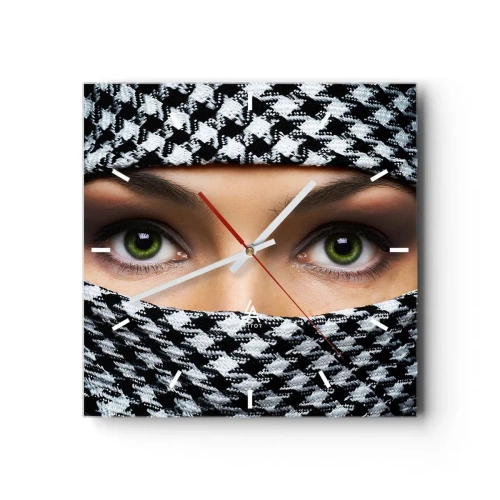 Nástěnné hodiny - Portrét zahalené zelenooké krásky - 40x40 cm