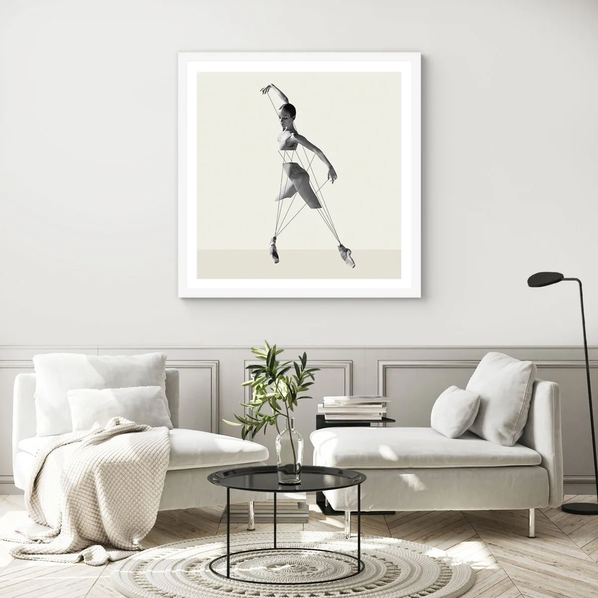 Plakát v bílém rámu - V divadle světa - 50x50 cm