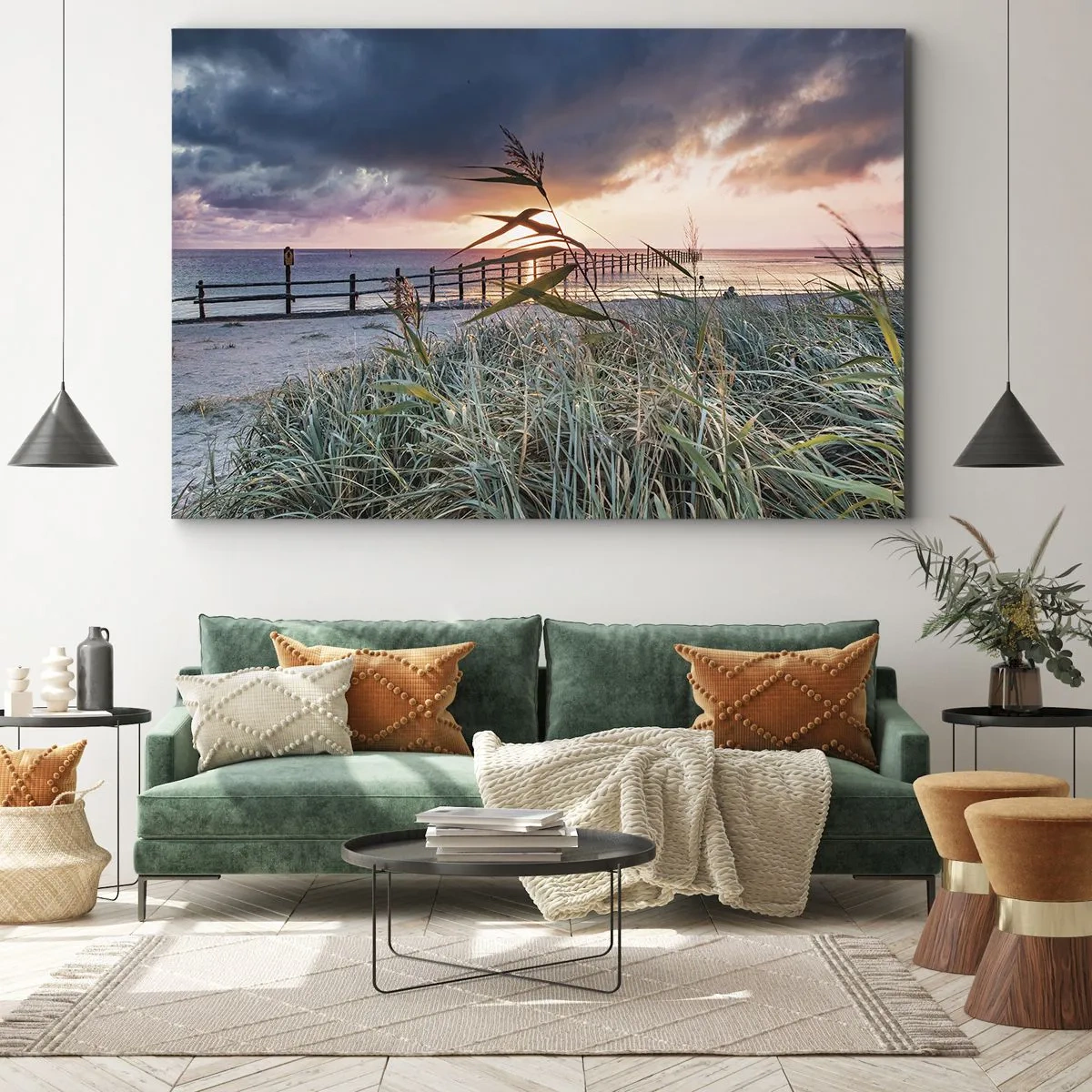 Obraz na plátně - Pláž při západu slunce s trávou v popředí - 70x50cm - Neodváto větrem - Moderní nástěnná dekorace do obývacího pokoje a ložnice ARTTOR