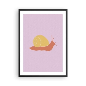 Plakát v černém rámu - Minimalistická grafika šneka na pastelovém pozadí - 50x70cm - Není kam spěchat - Moderní nástěnná dekorace do obývacího pokoje a ložnice ARTTOR